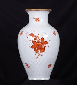 Herend Chinese Bouquet Rust Vase