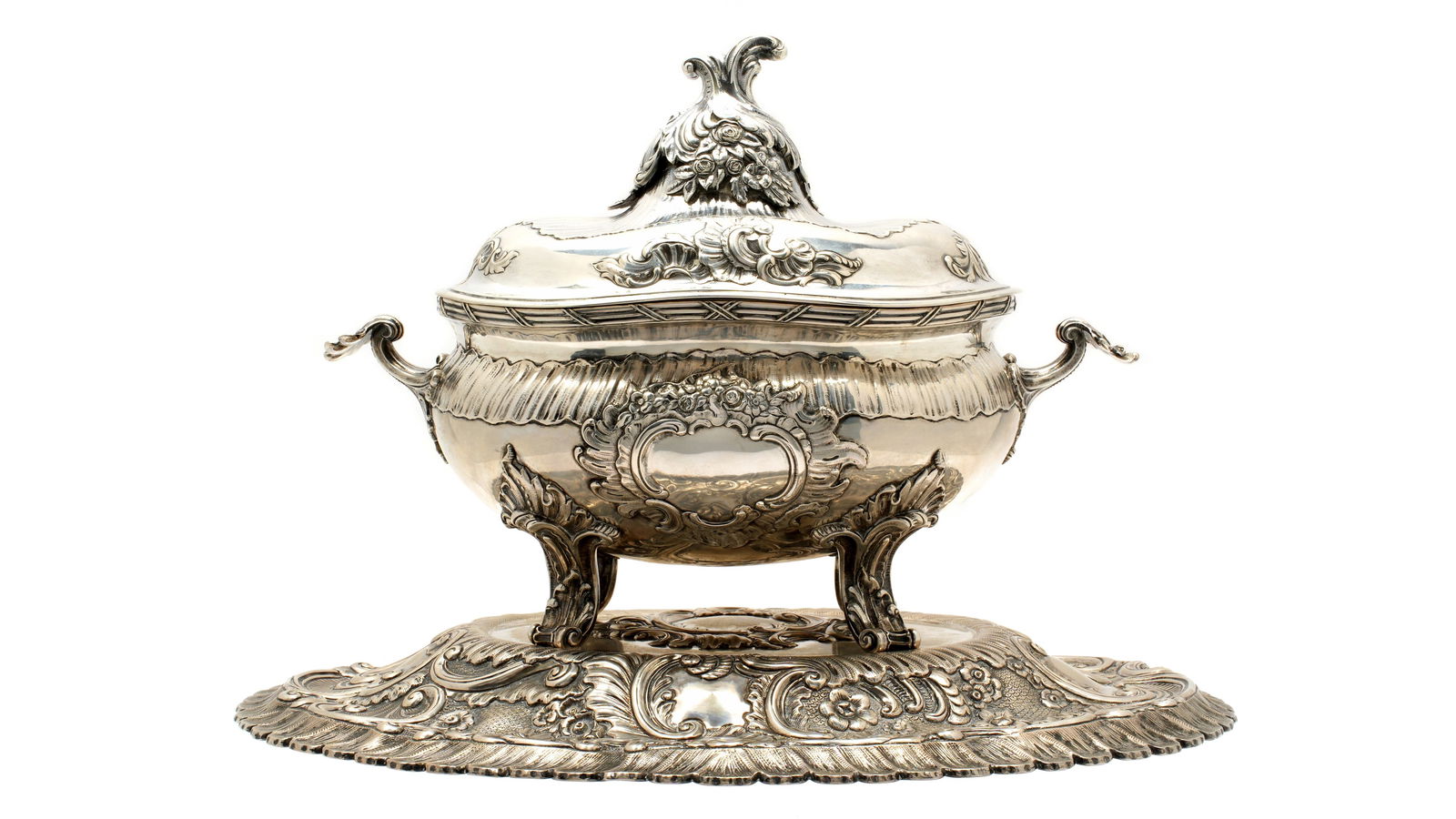 Michelsen Danish Silver Tureen and Stand (1 of 12)