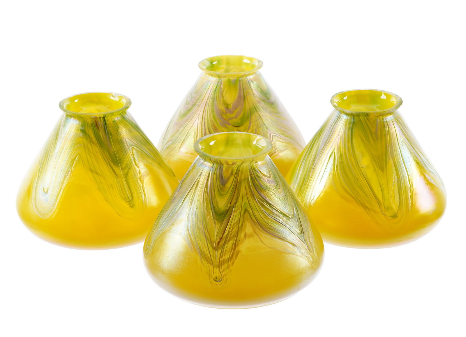 Four Loetz Iridescent Pulled Feather Glass Shades (1 of 17)