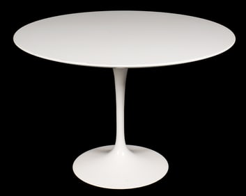 Eero Saarinen for Knoll Tulip Dining Table