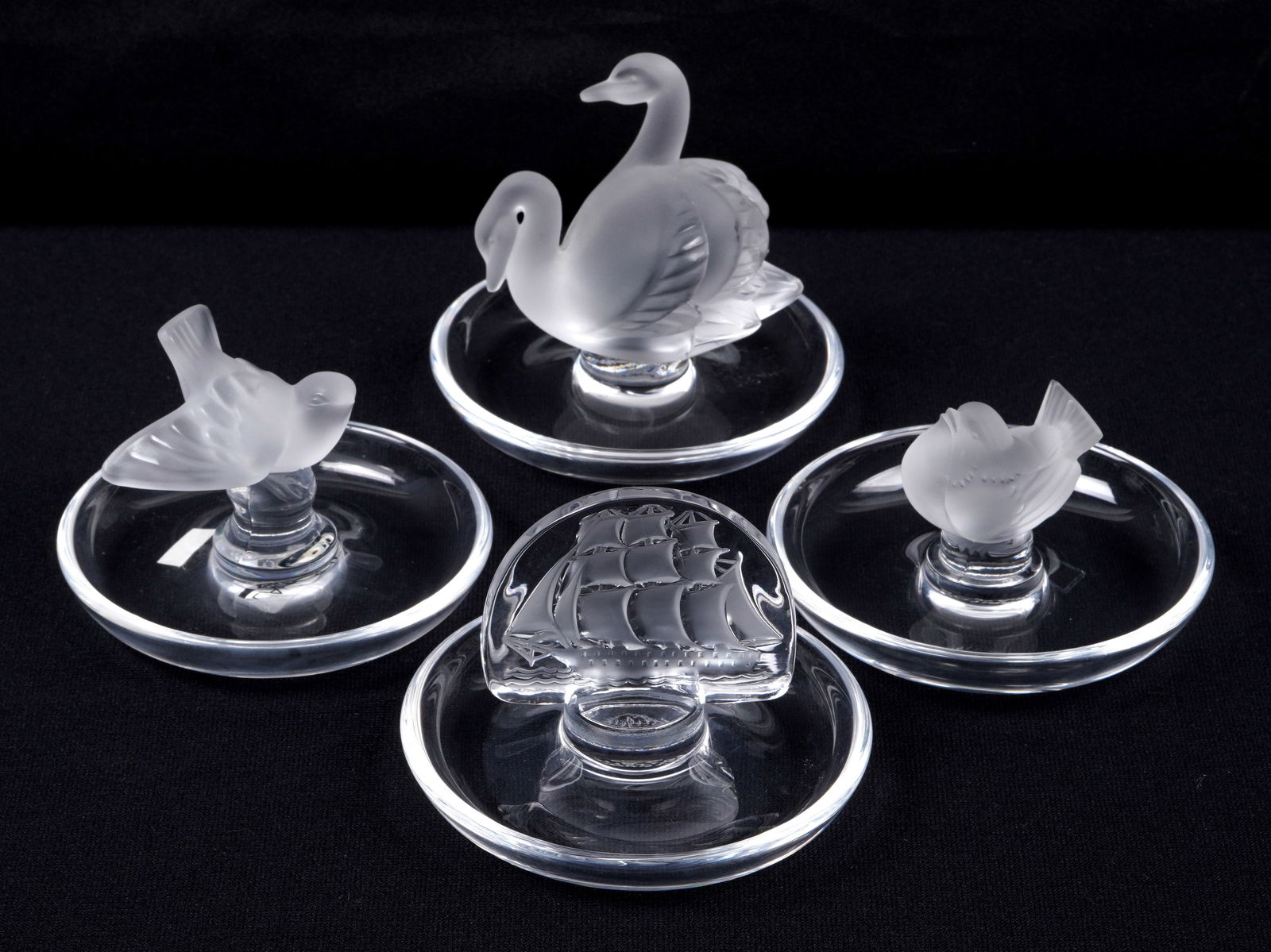 Four Lalique Crystal Pin Trays (1 of 17)