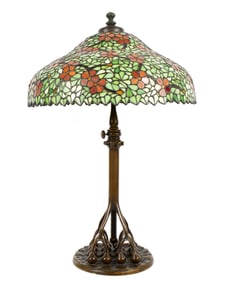 Dogwood Pattern Leaded Glass Table Lamp