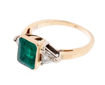 14k Gold Emerald & Diamond Ring