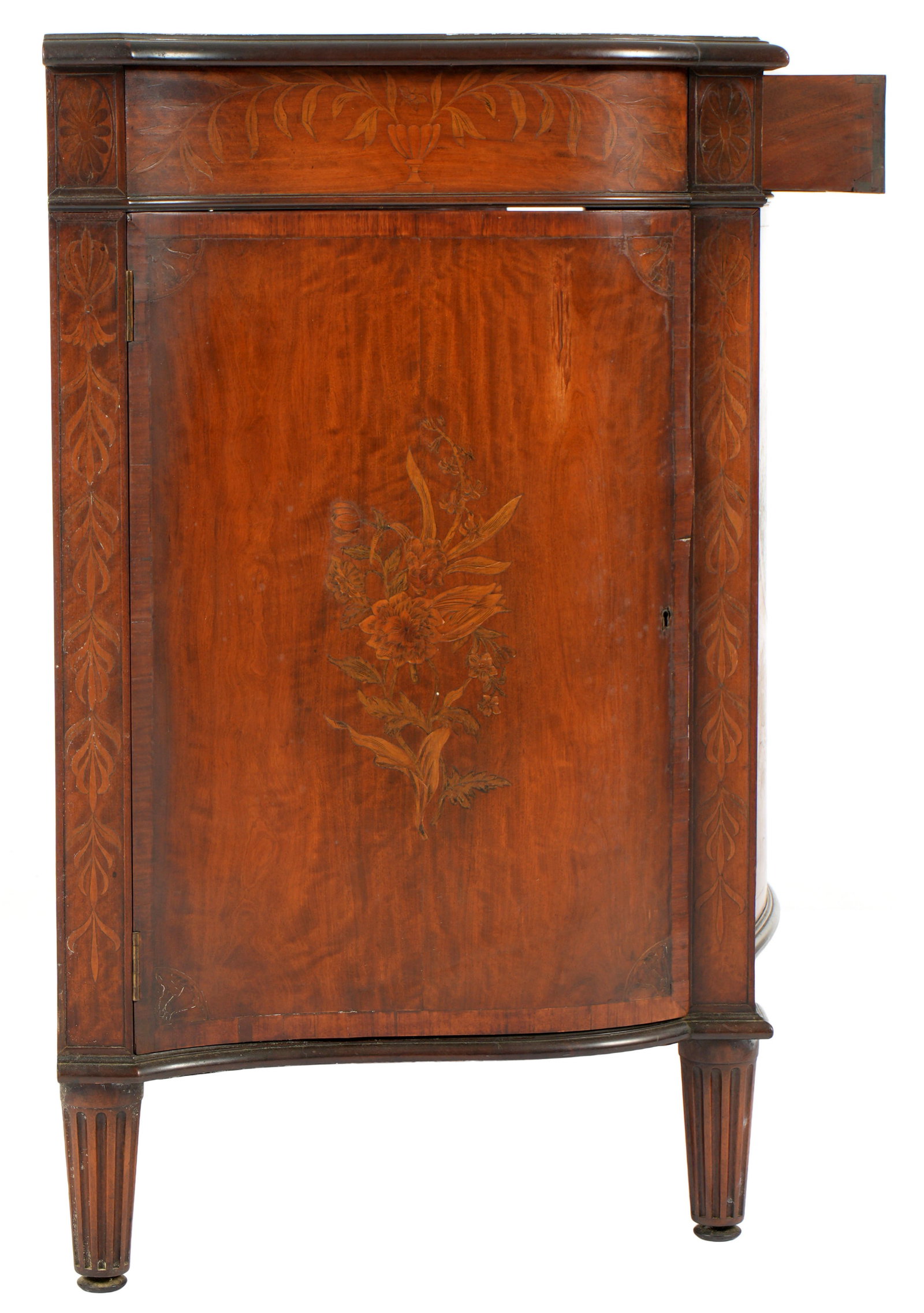 Pair Inlaid English Hepplewhite Serpentine Cabinets - 17