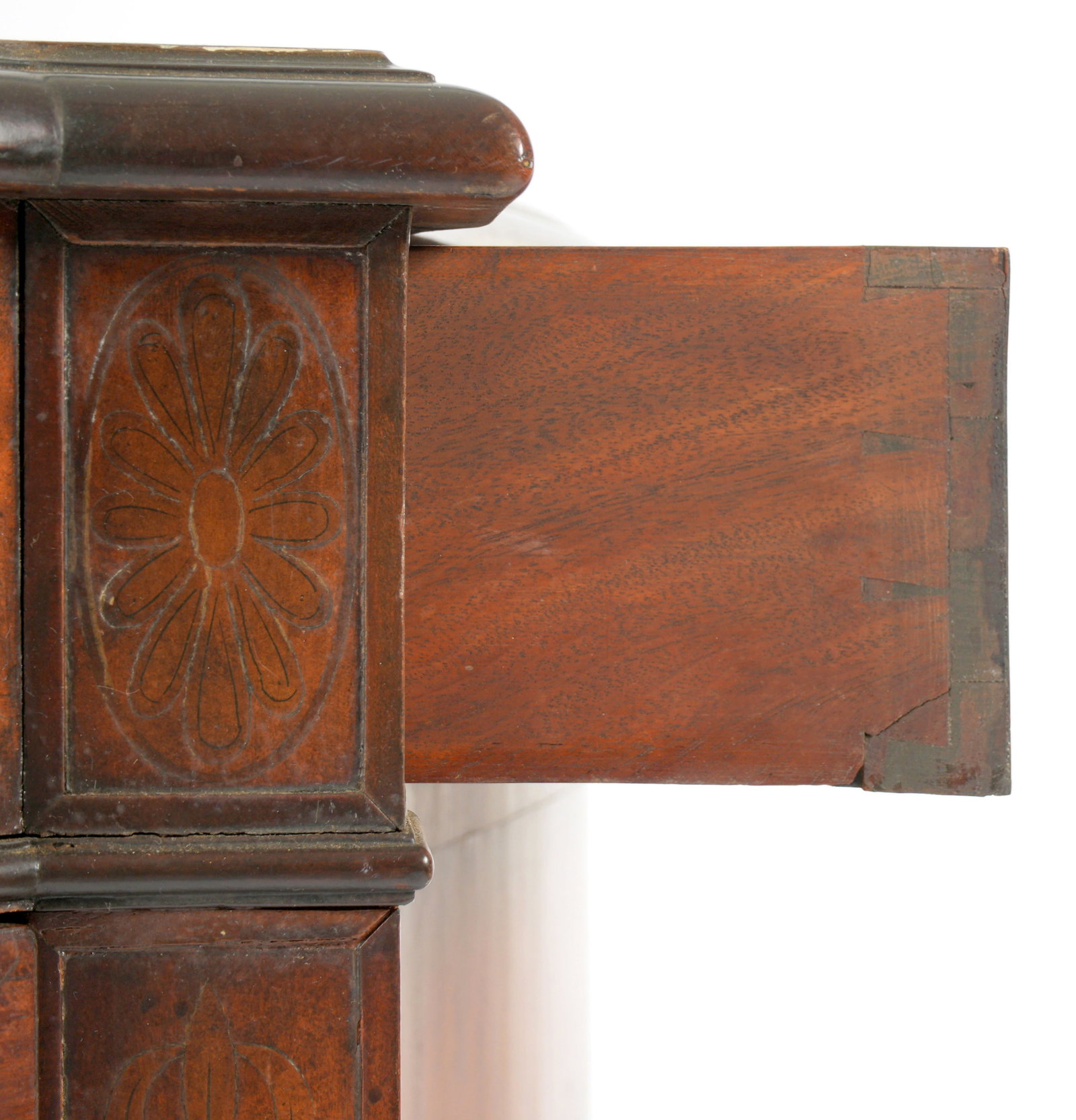 Pair Inlaid English Hepplewhite Serpentine Cabinets - 18