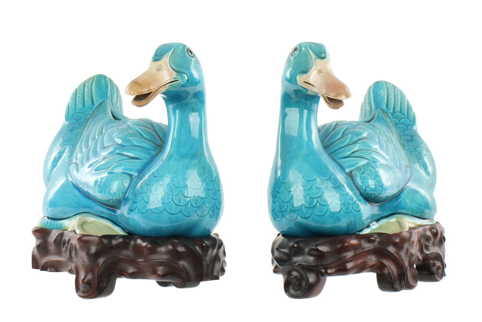 Pair Chinese Turquoise Glaze Porcelain Ducks - 3