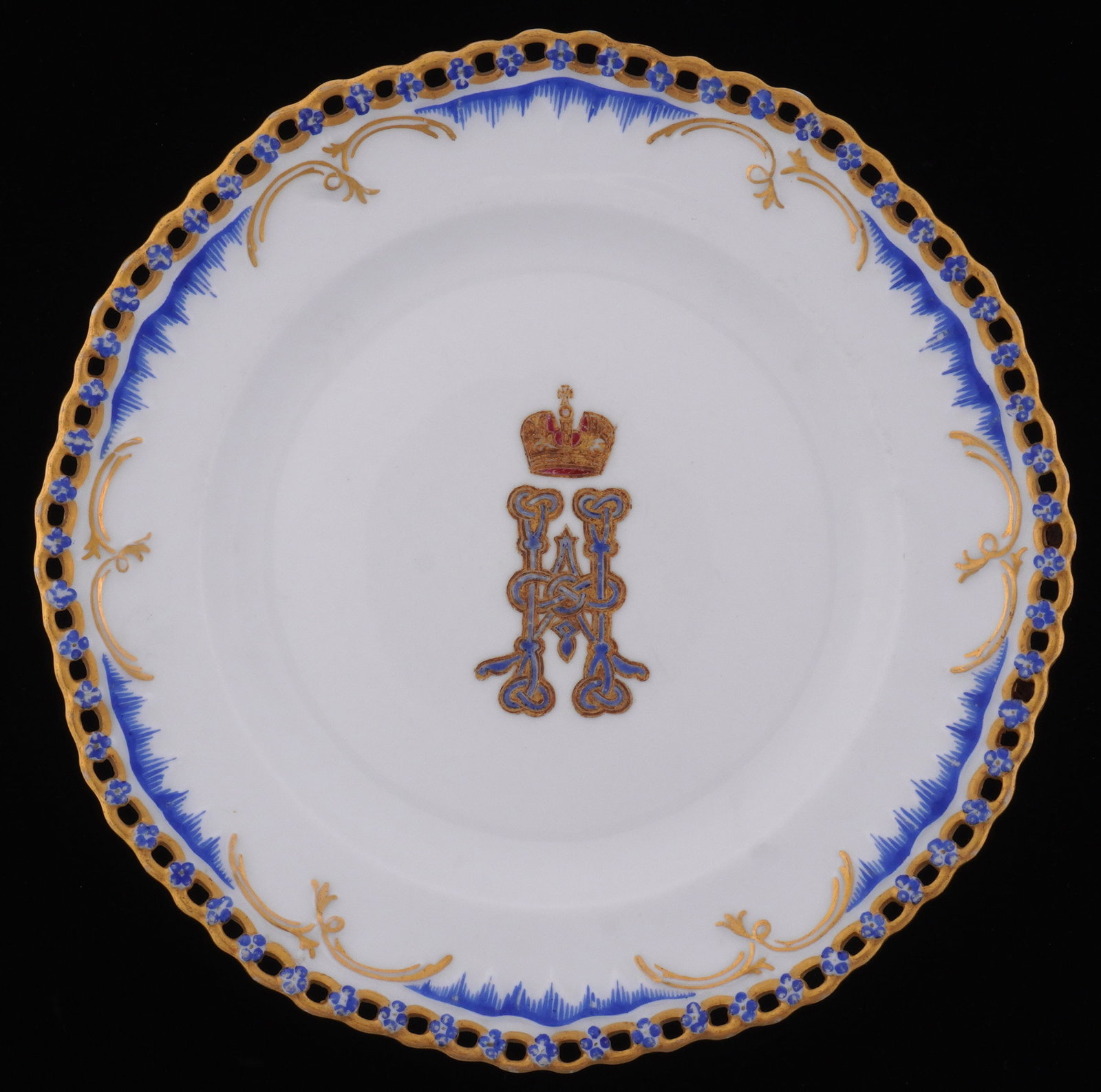 Nikolai Alexandrovich Russian Porcelain Plate: We have recently been informed by a noted academic that this cypher actually belongs to Czar Nicholas II (Nikolai Alexandrovich Romanov), the last of the Russian Czars. From the service of Tsarevich N