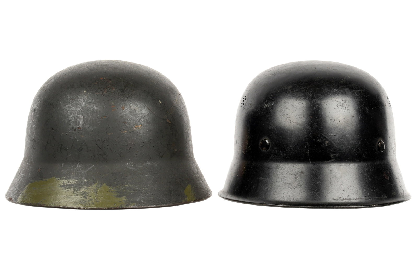 Two German WWII Helmets - 4