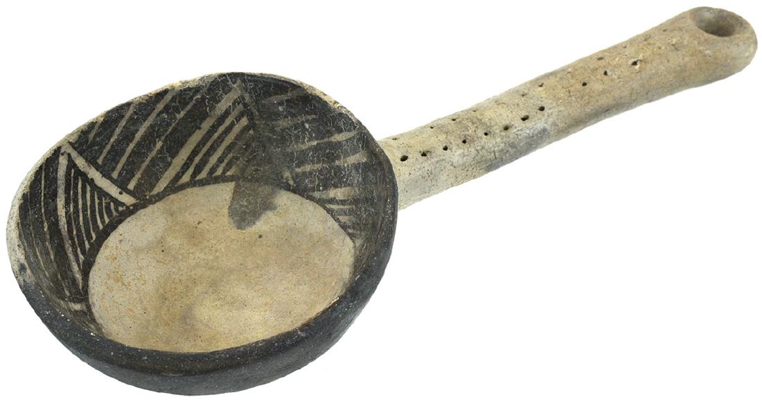 12 1/2" Anasazi Black and White Dipper.  Ex-Art & Sally (1 of 4)