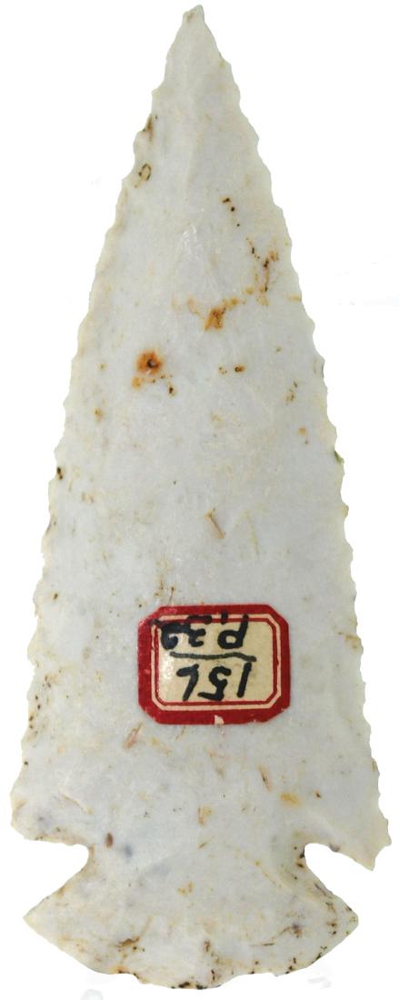 3 3/16" Dovetail.  Glossy white chert.   Ex-Earl (1 of 2)