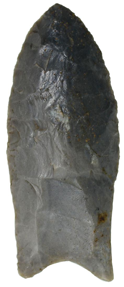 2 7/8" Clovis. IL.   Pictured Prehistoric American. (1 of 5)