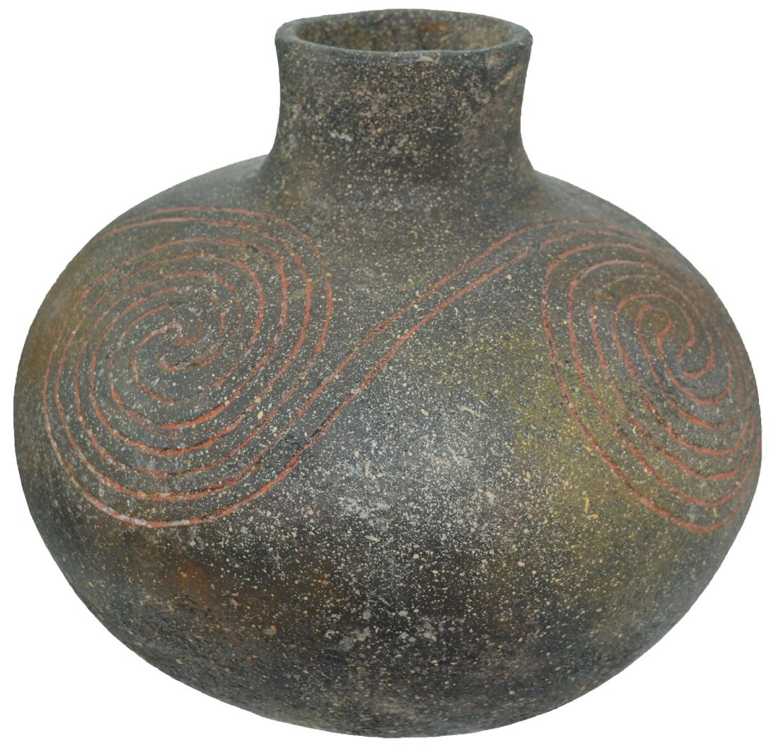 9 3/4" D. Engraved Mississippian Jar.   Swirl designs. (1 of 6)