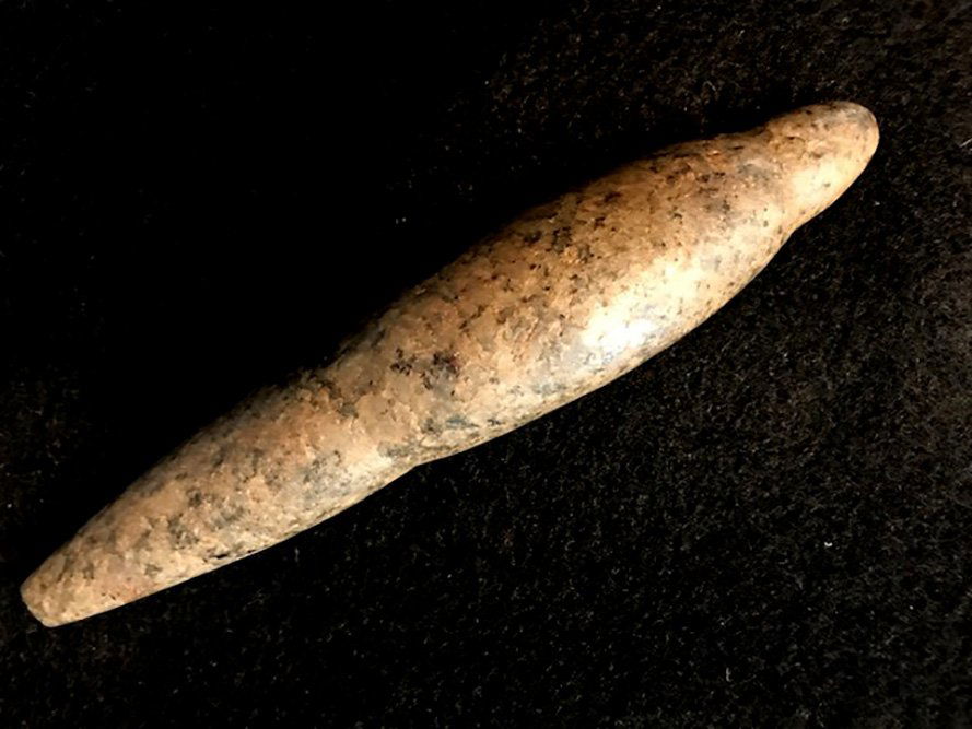 5 3/4" Lizard Effigy.  Warren Co, OH.   Ex-Eugene (1 of 3)