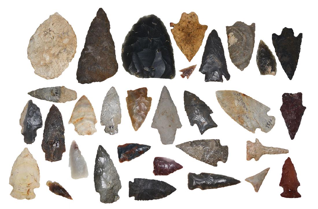 31 Points (7/8"-3 5/8").  Whole, nice points. (1 of 1)