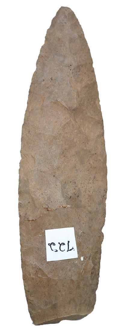 4 1/4" Agate Basin.  Mercer Co, KY.  Ancient flake off (1 of 2)