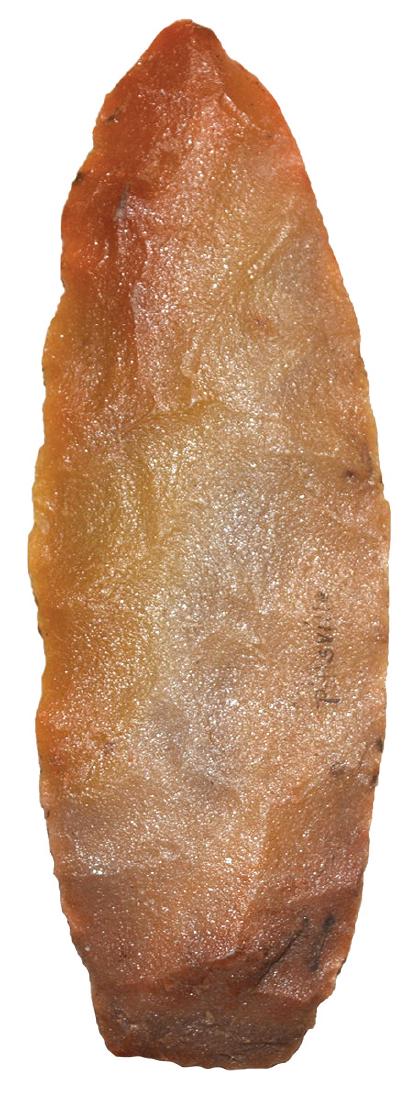 Hixton 7 3/4" Clovis Preform.  Wood Co, WI (near (1 of 3)