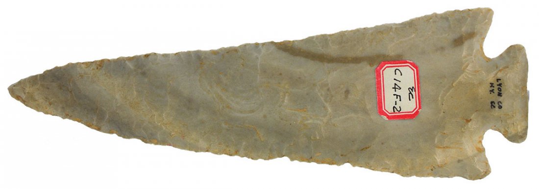 6 3/4" Hopewell.  Lyon Co, KY.  Davis G9 COA.  Large, (1 of 3)