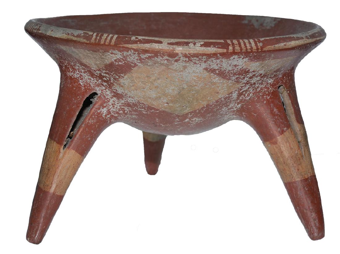 7 3/4" D. Tripod Bowl.   Can be seen on Knoblock's (1 of 4)