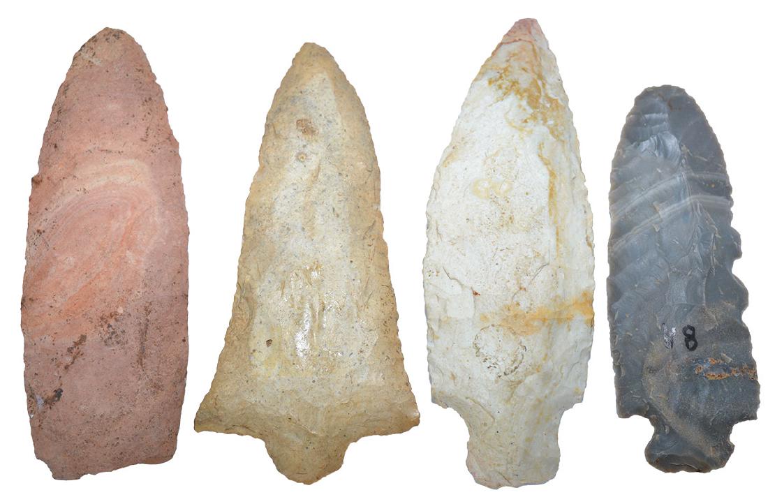 4 large and nice Southern Points (4"-4 7/8") (1 of 2)