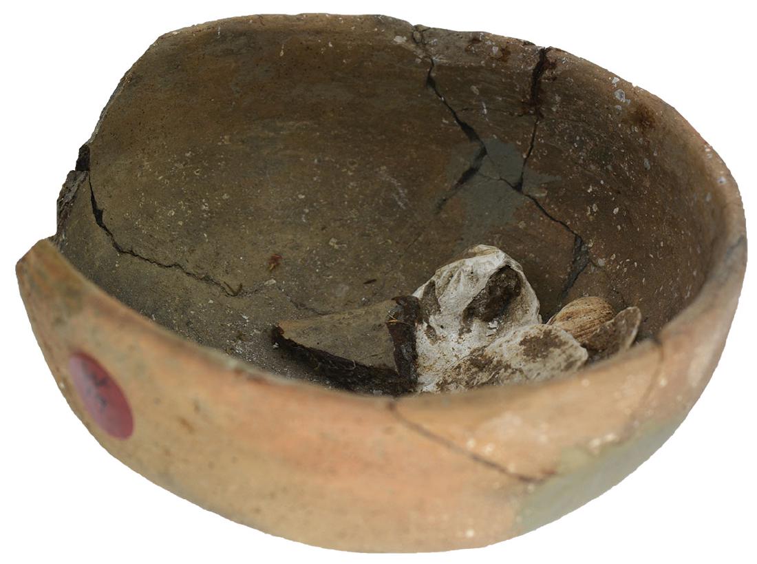 6" D. Bowl from Southern Ohio.  Rare Ohio River Valley (1 of 4)