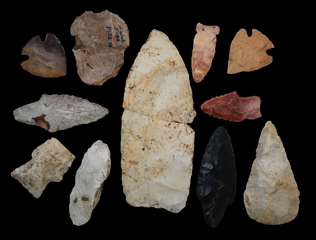 Group of 11 Points from Greene & Calhoun Cos, IL.: Group of 11 Points from Greene & Calhoun Cos, IL. Longest (5 1/2") broken and glued. Ex-Tommy Bryden