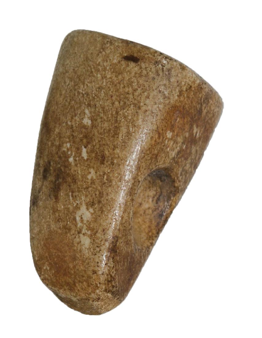 1 5/8" Ft. Ancient Pipe. OH. Pipestone. Bennett COA: 1 5/8" Ft. Ancient Pipe. OH. Pipestone. Very good condition. Ancient polish. Bennett COA