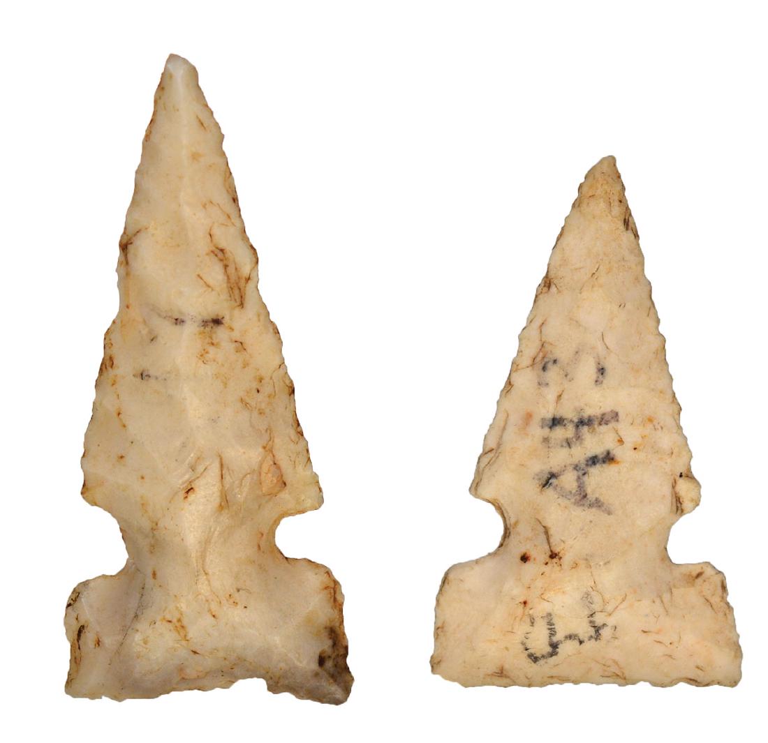 Two Cahokia Points (1" & 1 1/4"). Both from Lincoln: Two Cahokia Points (1" & 1 1/4"). Both from Lincoln Co, MO. Very well made. G10s. Ex-Randy Hudson. Each has Dickey COA