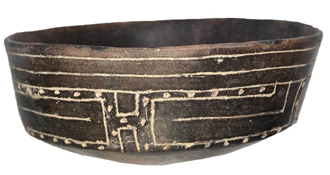 7 1/2" D. Caddo Friendship Bowl. AR. Nice engraving.: 7 1/2" D. Caddo Friendship Bowl. AR. Nice engraving. Very good condition, some normal repair. Nice finish. Ex-Jack Bonds
