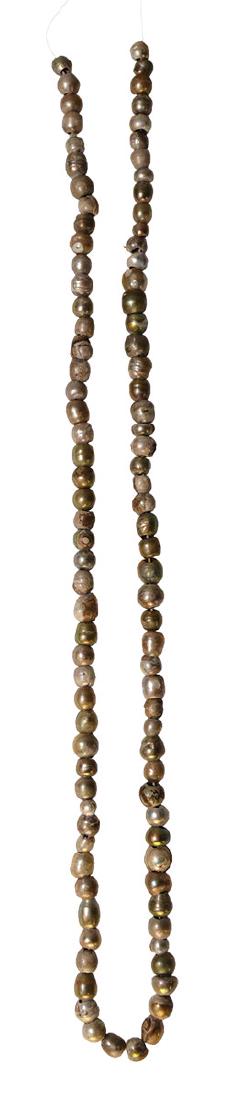 15" Freshwater Pearl Necklace. LeFlore Co, OK (Spiro).: 15" Freshwater Pearl Necklace. LeFlore Co, OK (Spiro). Fine condition. From the old Carl Engelder Spiro Collection. Ex-Robert Bell. Copy of 1935 letter from Bell included