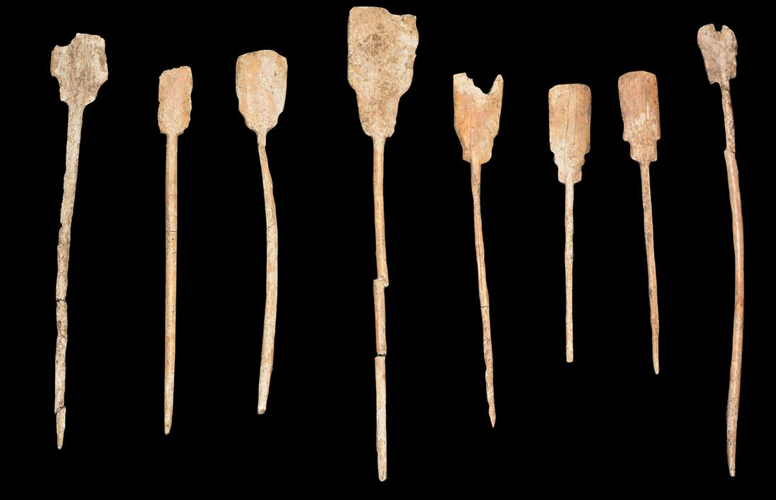 Cache of 8 Deer Bone Hairpins (5 1/2"-9 1/2"). Ex-: Cache of 8 Deer Bone Hairpins (5 1/2"-9 1/2"). Meigs Co, TN. Hiawassee. All with large head. Several are broken and glued (largest unglued). Ex-Brandon Vanderver, Mitch Lewis, Tommy Beutell. Impressiv