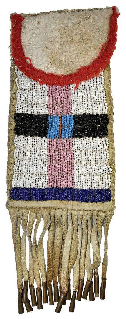 10 1/2" (with fringe) Flathead Beaded Bag with flap.: 10 1/2" (with fringe) Flathead Beaded Bag with flap. Leather lined. Beadwork in fine condition