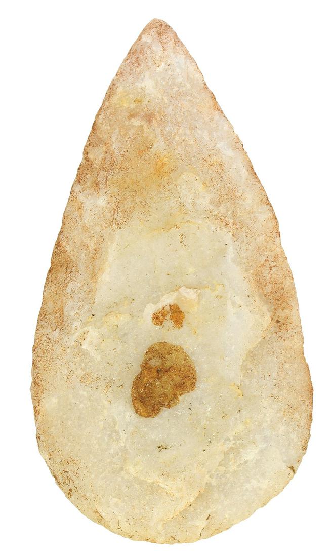 8 1/4" Quartz Teardrop Blade. Virginia. Crystal: 8 1/4" Quartz Teardrop Blade. Virginia. Large, robust and in good condition. Crystal Quartz. Found prior to 1950 by Jim Morris. Maximum thickness 1 1/4". Davis G10 COA (COA has been chewed on by Gary'