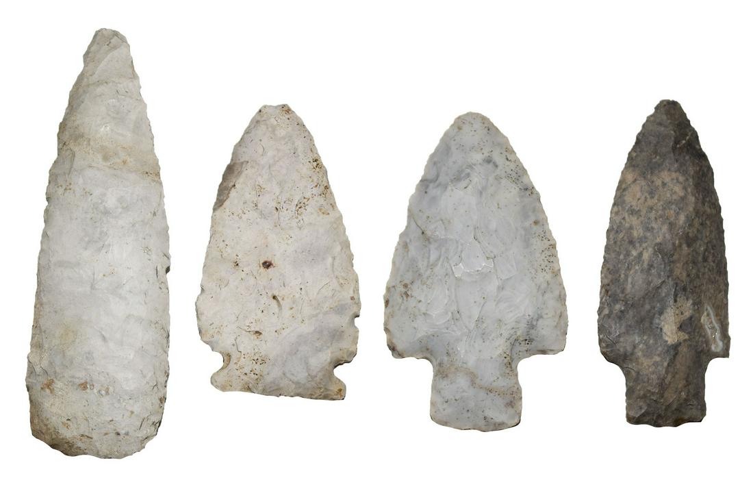 4 nice Woodland Points from Gish Collection: 4 nice Woodland Points from the DR. CHARLES GISH COLLECTION. Found in Steuben and Dekalb Cos, IN. Ex-Dawson Collection. Corrected data on 3/11/20