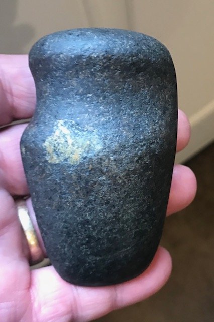 3" Miniature Hi-Pole Axe. . IN. Very fine. Ex-Gary: 3" Miniature Hi-Pole Axe. Indiana. Polished green hardstone with Porphyry inclusion. Excellent symmetry. G10. Ex-Gary Cuckler. Featured on the Sale Highlights page of this auction's catalog