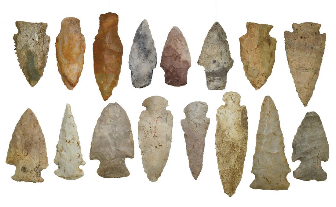 Group of 16 Points (1 7/8"-3 3/8"). Found Delphi and: Group of 16 Points (1 7/8"-3 3/8"). Found Delphi and Attica, IN by Jeff Ricketts. All good whole points. Ex-Dr. Charlie Gish