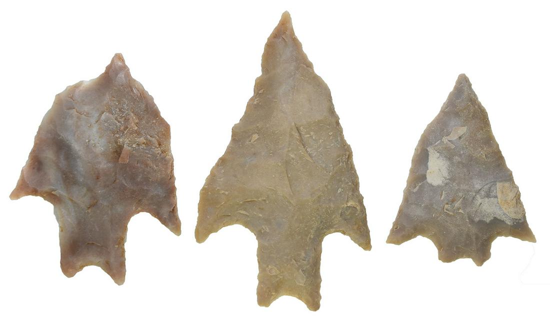 Group of 3 Uvalde Points. TX. 2 1/8"-3 1/8" All good: Group of 3 Uvalde Points. TX. 2 1/8"-3 1/8" All good old examples. Two with engraver tips. Ex-Dickie Allison