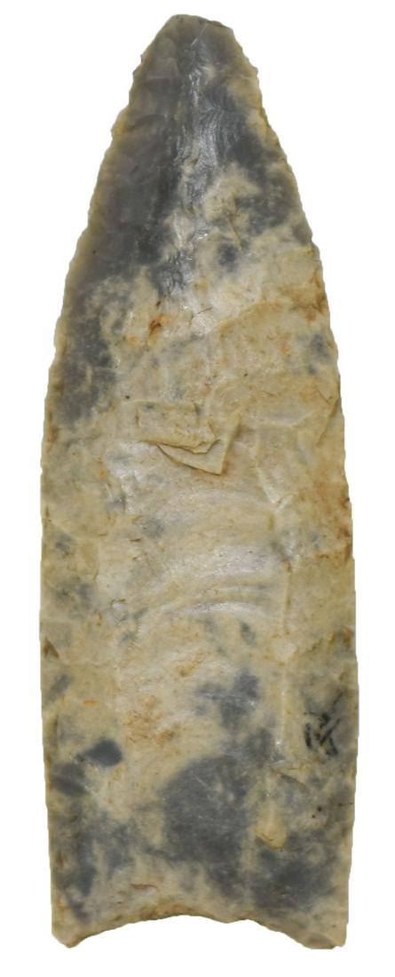 3 1/8" Clovis. Wayne Co, KY. Kentucky Blue and White.: 3 1/8" Clovis. Wayne Co, KY. Thin, wonderfully flaked with strong flutes on each side. Kentucky Blue and White. Ex-Doug Underwood, Phil Foley