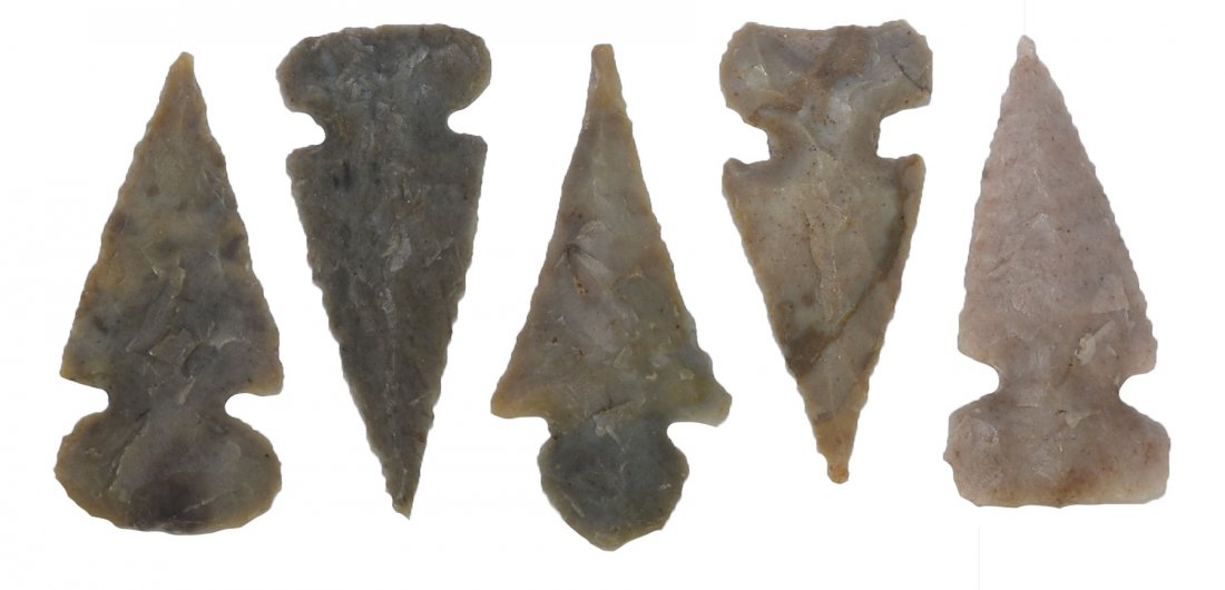 5 Spiro Mound Birdpoints.  3/4"-1".  Ex-C.W. Cooperider (1 of 3)