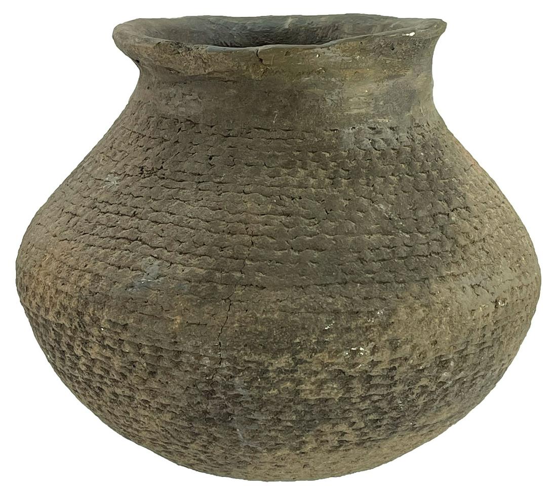 6 1/4" H. Anasazi Corrugated Jar.  Very well made (1 of 7)