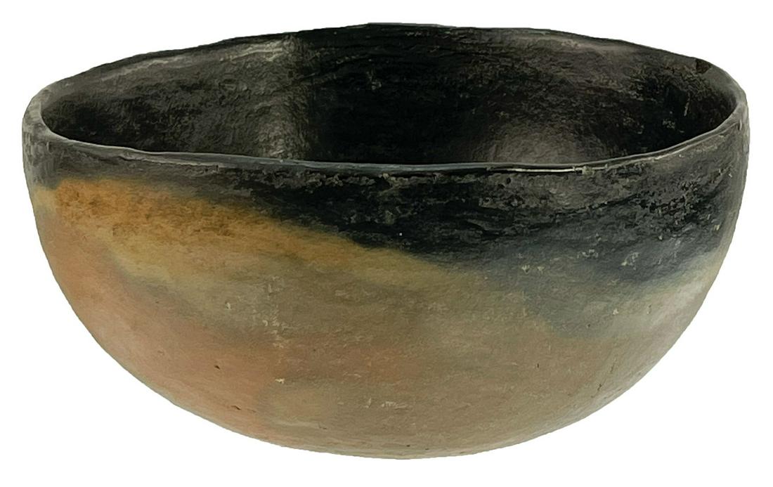 5 3/8" D. Mimbres Monochrome Bowl.  AZ/NM.  Solid black (1 of 6)