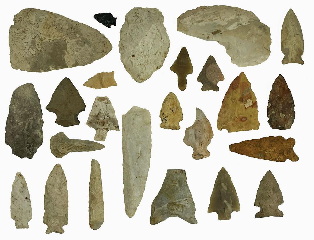 Group of 24 Iowa and Missouri Points.  7/8"-3 3/4". (1 of 1)