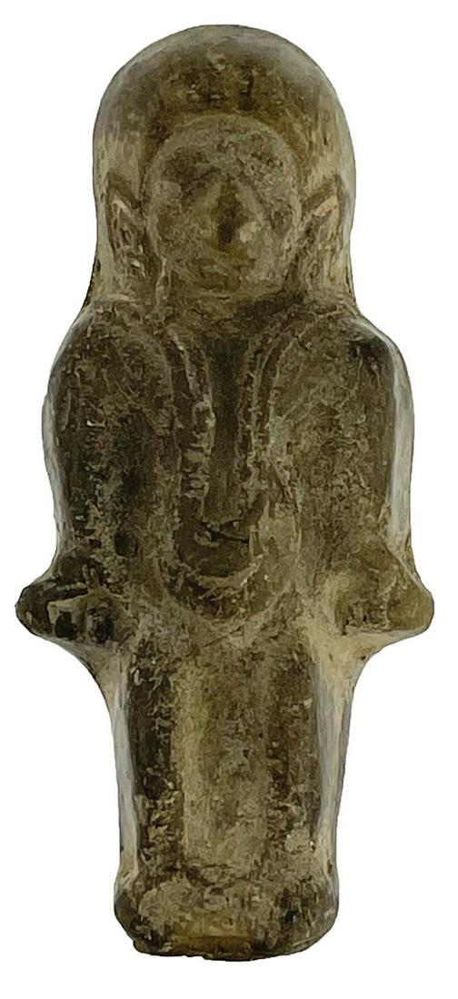 3" H. Mantero. Ecuador. Ceramic Figure in excellent (1 of 2)