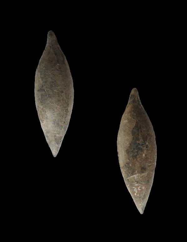 4 1/4" Charmstone. Tulare Lake Basin, CA. Ex-Huds: 4 1/4" Charmstone. Found by Connie L. Hudson in the Tulare Lake Basin of California. Ex-Hudson. Fine, no damage. Teardrop shape