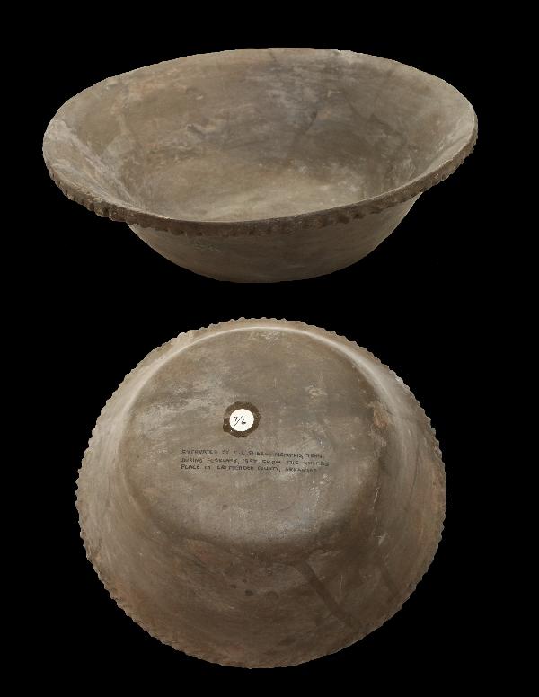 10 5/8" Decorated Rim Bowl. Rhodes Place. Critte: 10 5/8" Decorated Rim Bowl. Rhodes Place. Crittendon Co, AR. Ex-Sheel. Some rst.