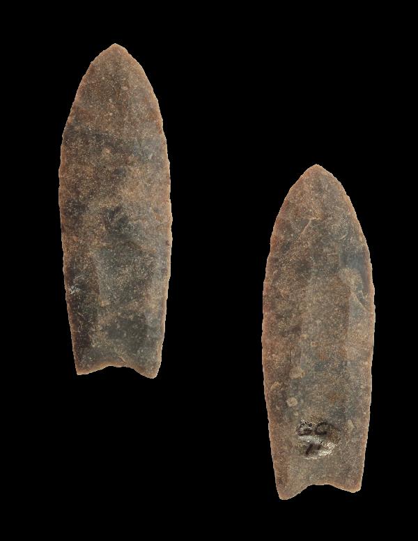 3 3/4" Clovis. Franklin Co, IL. Partain & Putty : 3 3/4" Clovis. Franklin Co, IL. Partain & Putty Papers. Quartz-like material. Pictured in Paleo Indian Artifacts (Hardback by Lar Hothem).