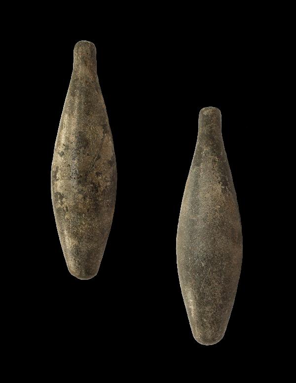 5 1/8" Charmtone Plummet. Tulare Basin, CA. Very: 5 1/8" Charmtone Plummet. Connie L. Hudson found this plummet in the Tulare Lake Basin of California. Very nice Grade 10 example. Ex-Hudson