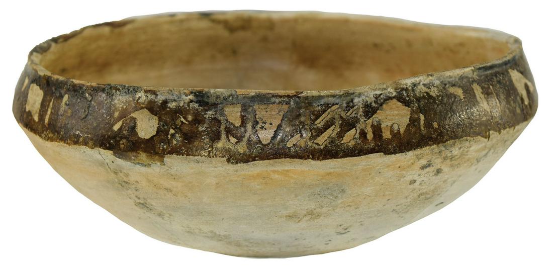 9 1/8" " D. San Lazaro Polychrome Shouldered Bowl. NM. (1 of 10)