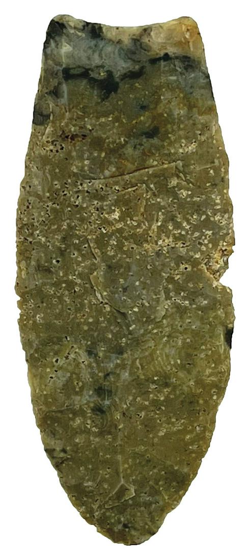 3 3/16" Kansas Clovis with Rogers COA. Looks like Moss (1 of 3)