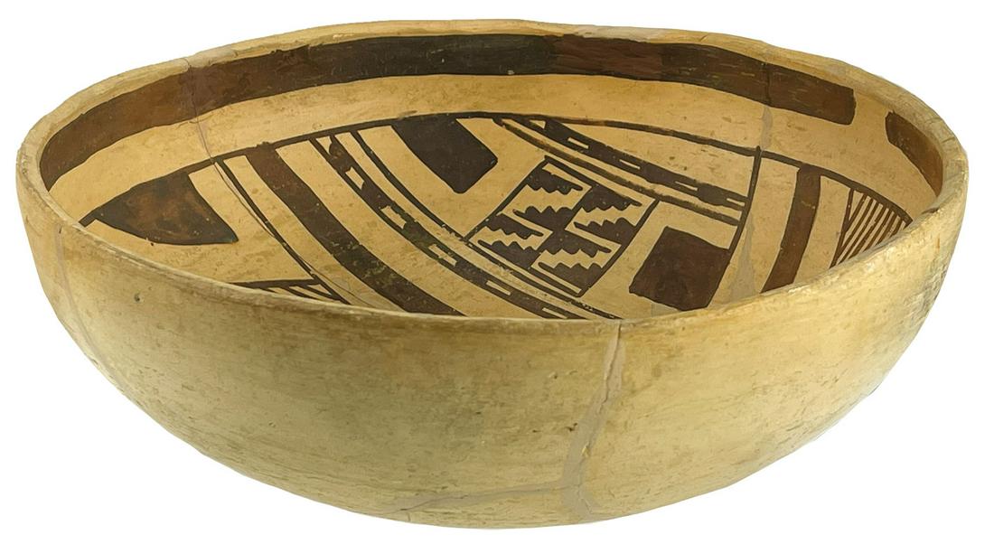 9" Jeddito Yelloware Bowl. AZ. Ancestral Puebloan, (1 of 4)