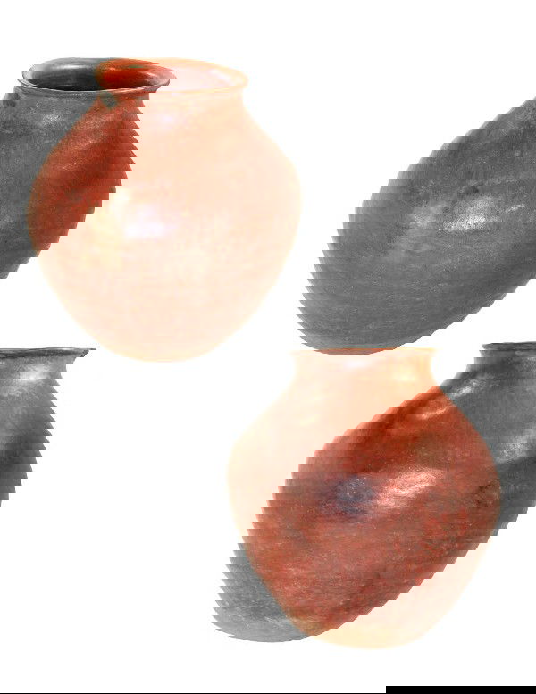 12" Tall Hohokam Seed Jar. Found AZ in 1919: 12" Tall Hohokam Seed Jar. Fine condition. Found AZ in 1919. Ex-Raymond Blake. Looks solid, may have restoration